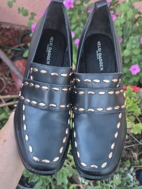 Kelsi Dagger Men’s Black Loafers with Gold Accent Stitching